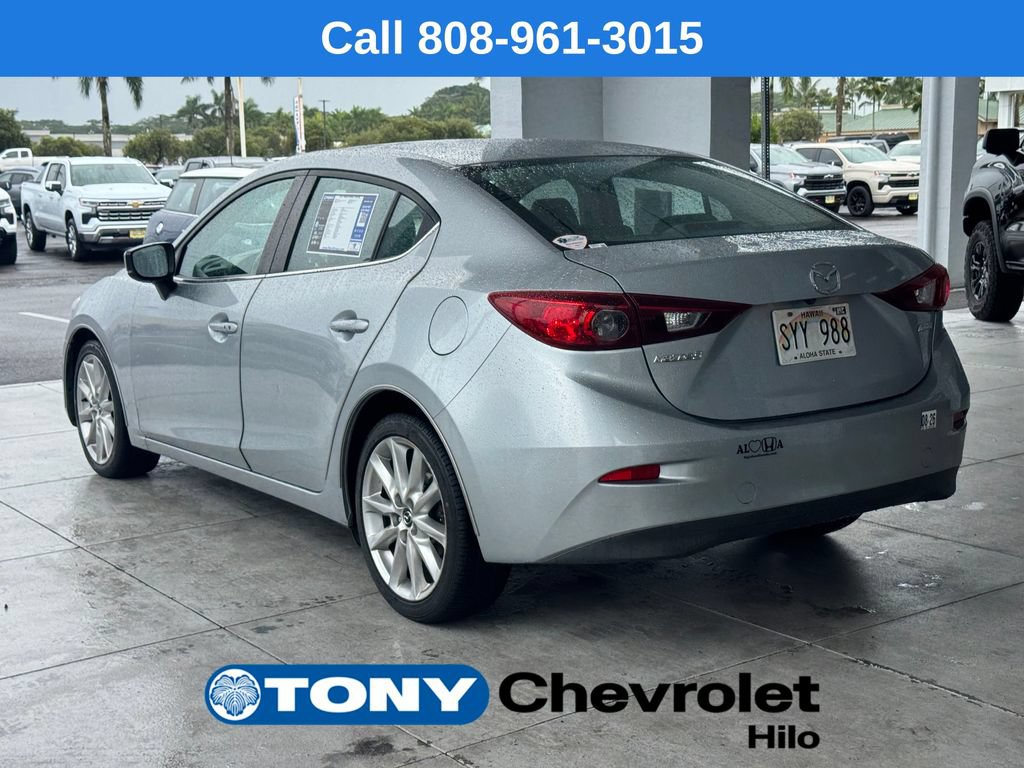 Used 2017 MAZDA MAZDA3 Touring FWD image 3