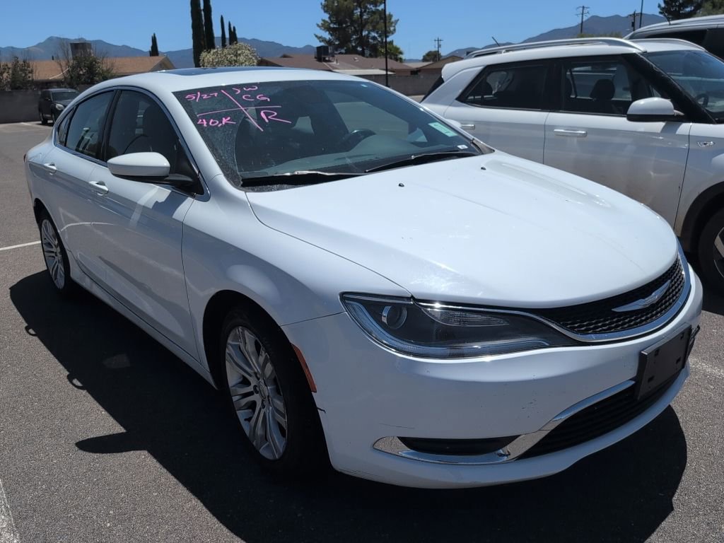 Used 2016 Chrysler 200 Limited w/ Anniversary Edition FWD image 4