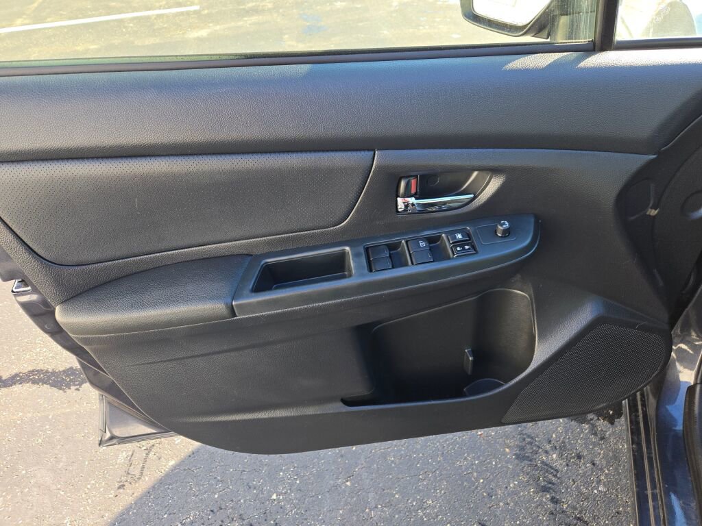 Used 2013 Subaru Impreza 2.0i Limited image 17