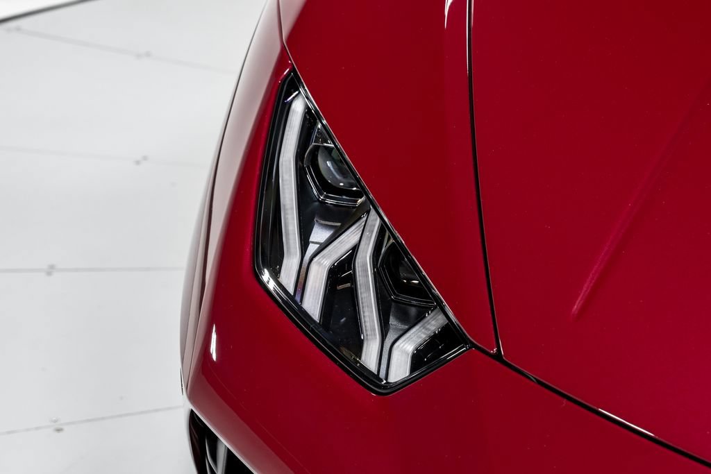 Used 2022 Lamborghini Huracan EVO RWD image 47
