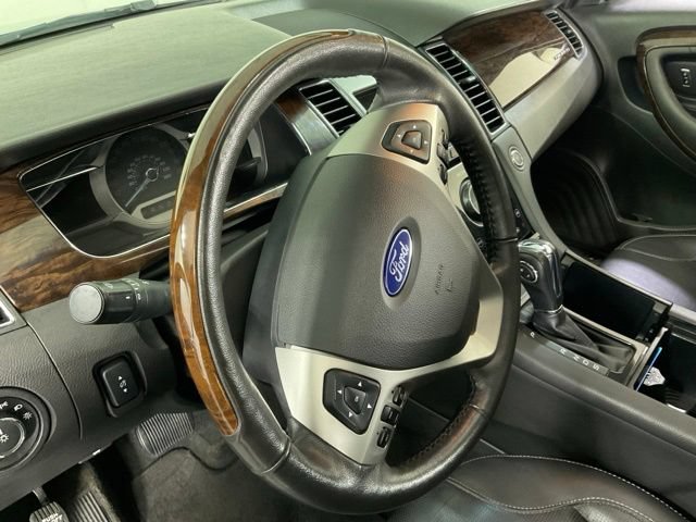 Used 2017 Ford Taurus Limited AWD/4WD image 20