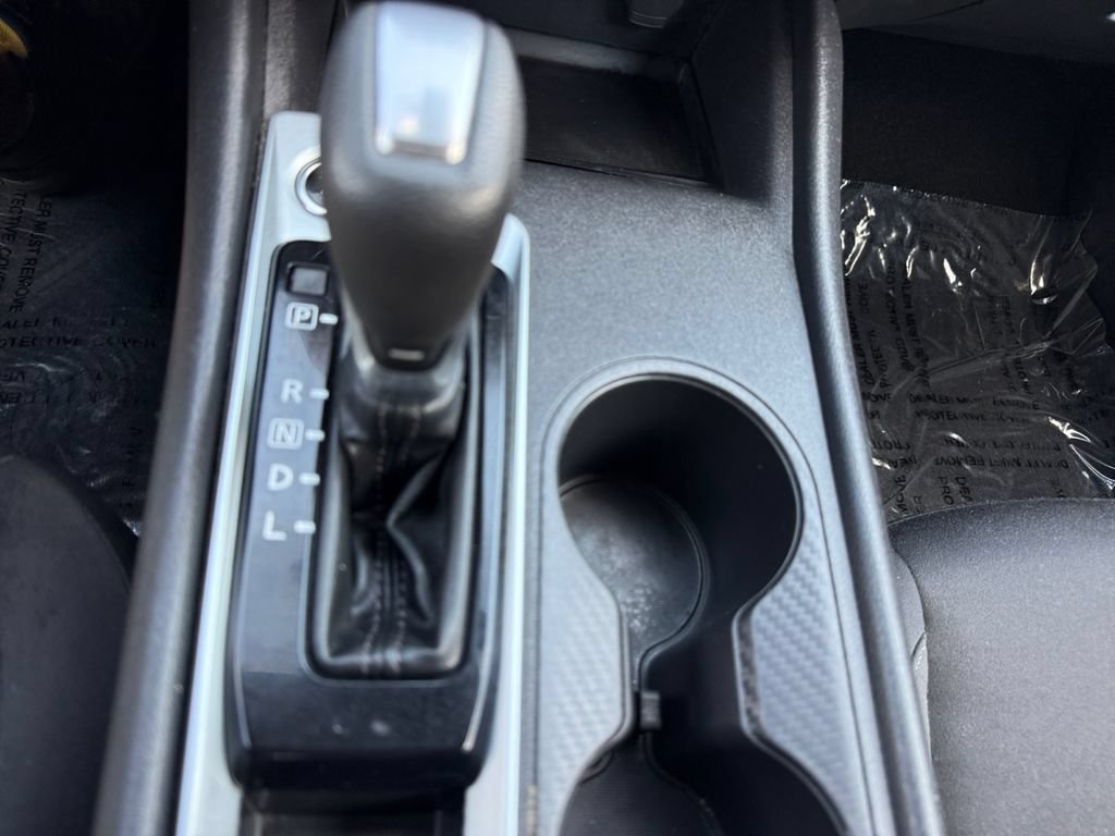 Used 2025 Nissan Altima 2.5 SV FWD image 37