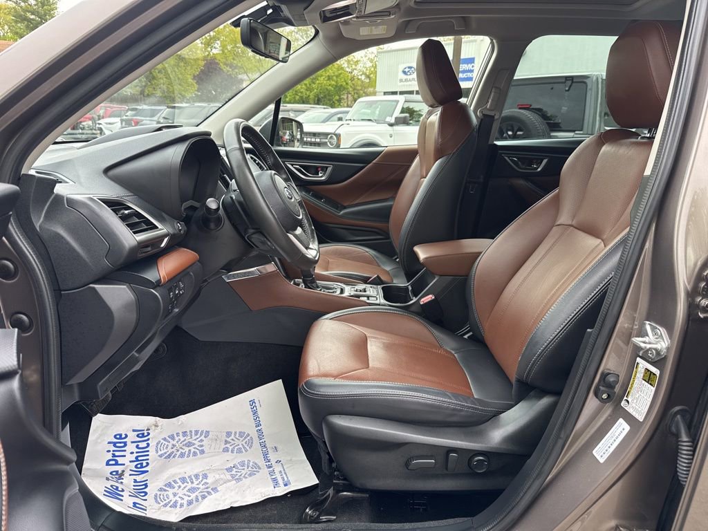 Used 2023 Subaru Forester Touring AWD/4WD image 22