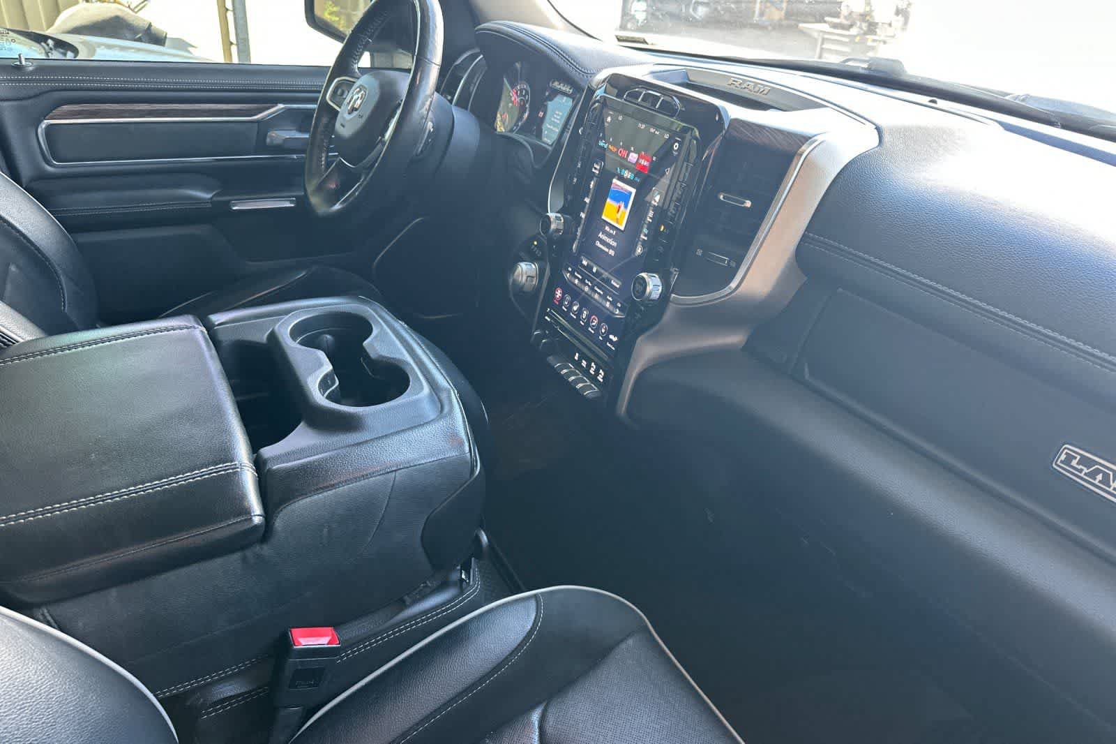Used 2020 RAM 1500 Laramie RWD image 17