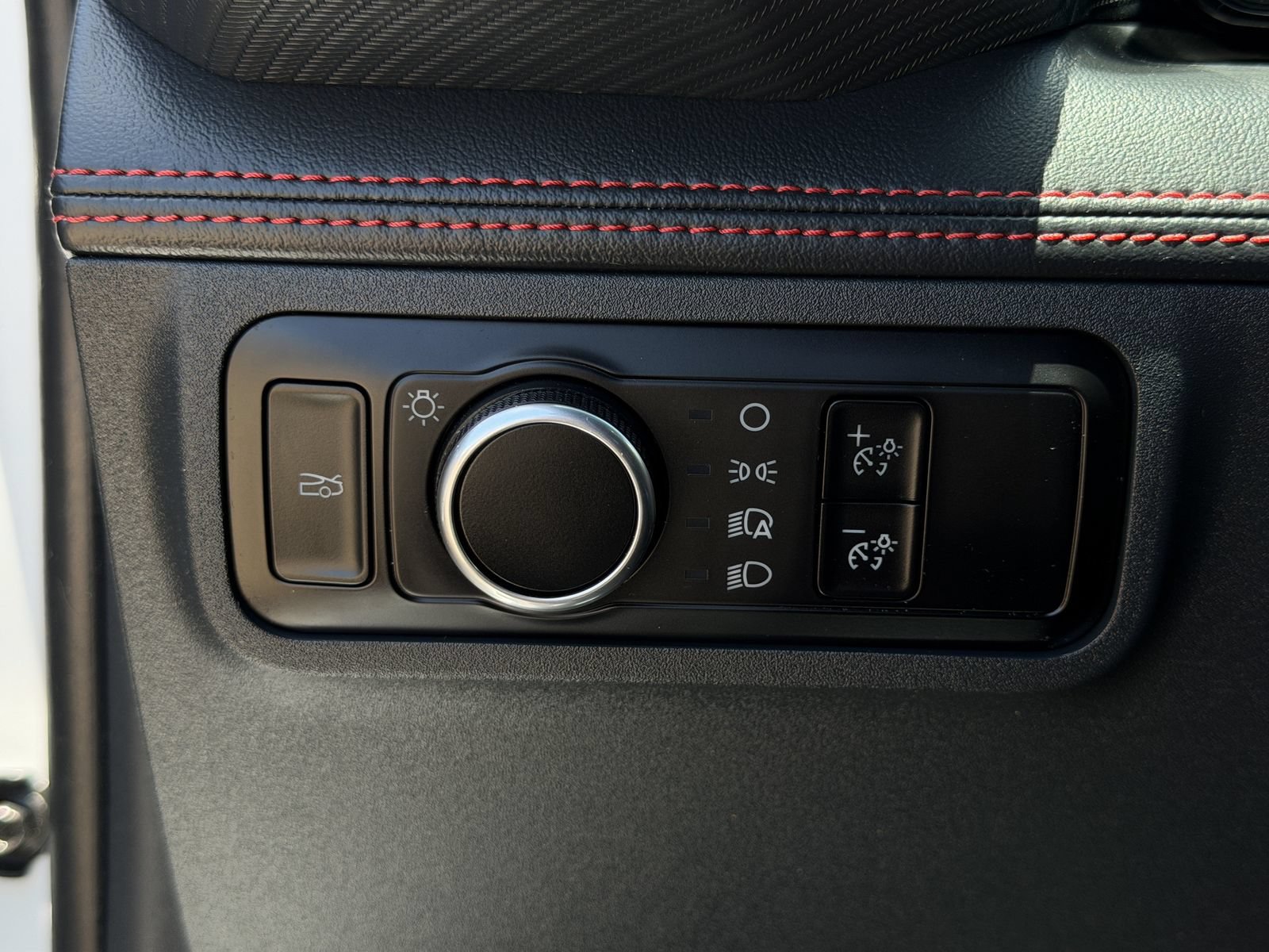 Used 2025 Ford Mustang Premium RWD image 21