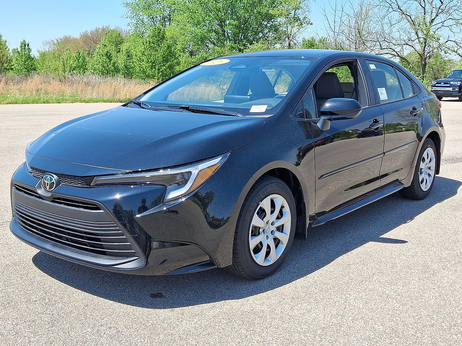 New 2026 Toyota Corolla LE FWD image 10