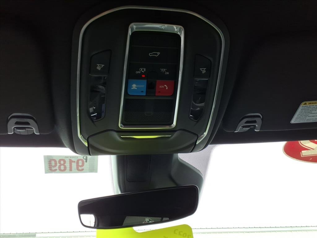 Used 2022 Jeep Wagoneer Series II image 24