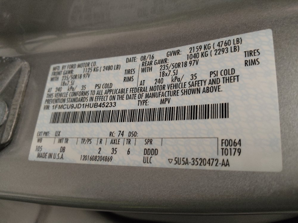 Used 2017 Ford Escape Titanium AWD/4WD image 33