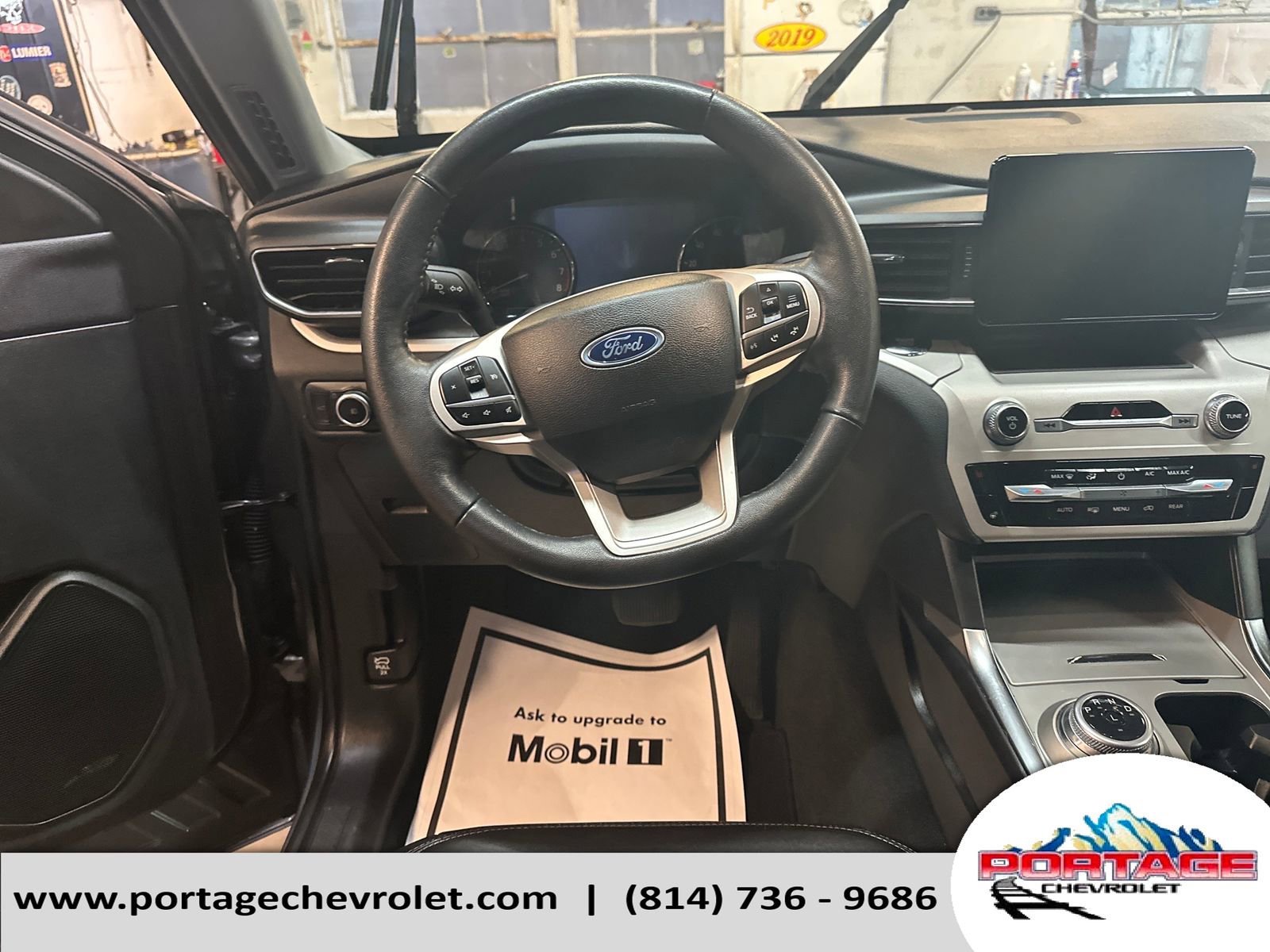 Used 2024 Ford Explorer XLT w/ Equipment Group 202A image 15