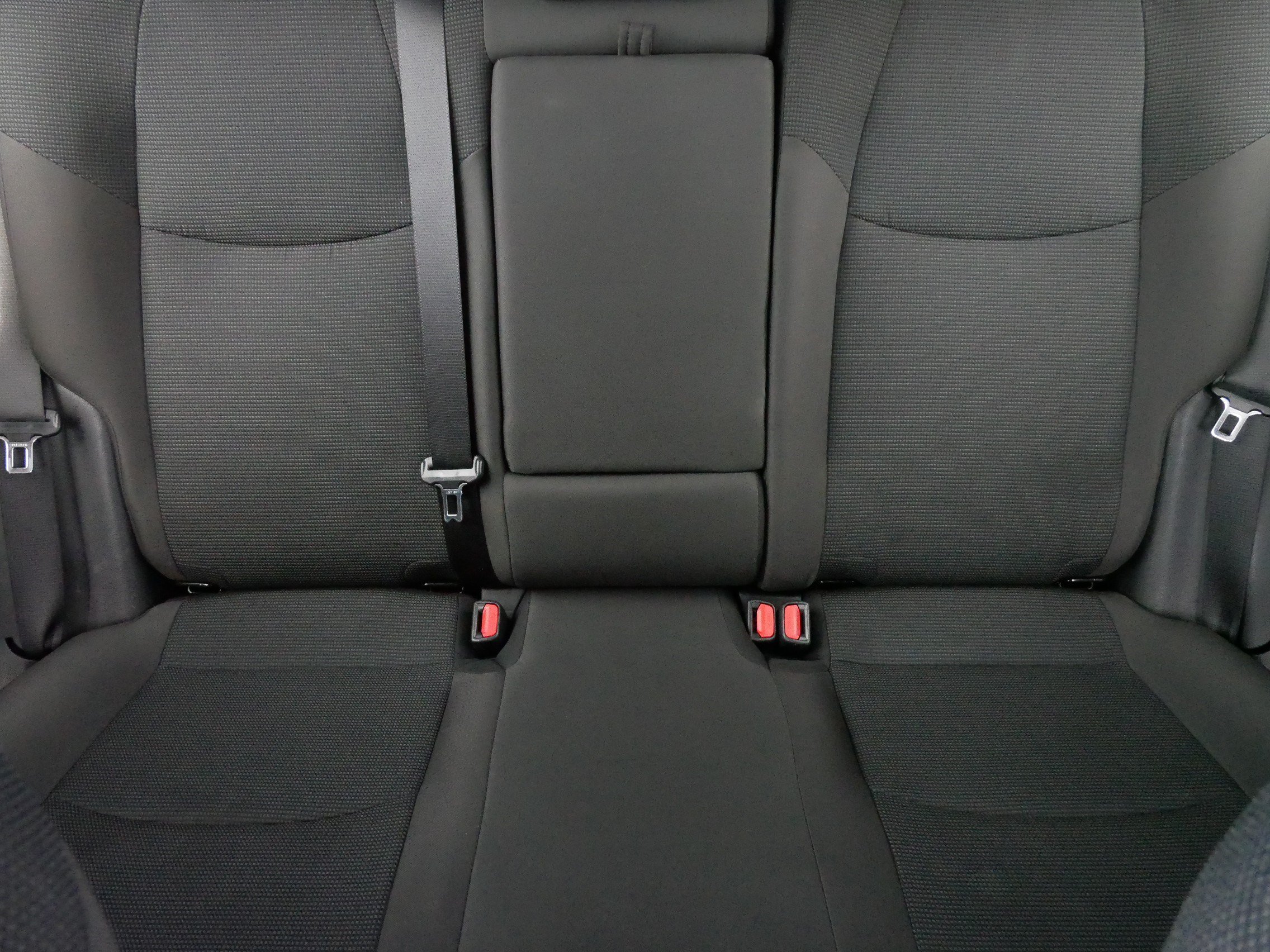 Used 2025 Toyota RAV4 LE AWD/4WD image 13