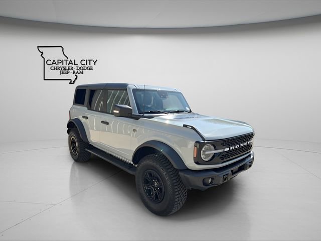 Used 2023 Ford Bronco Wildtrak image 8