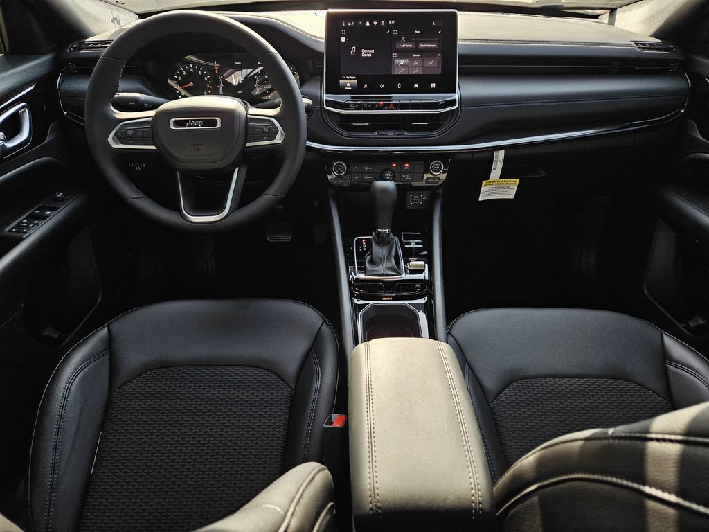 New 2026 Jeep Compass Latitude AWD/4WD image 8