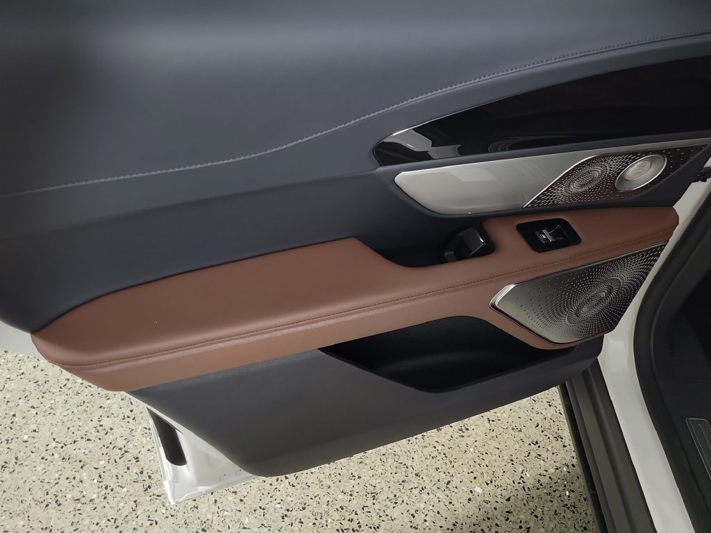 New 2026 Lincoln Nautilus Reserve AWD/4WD image 15