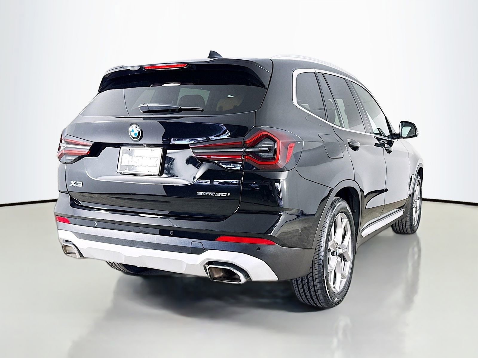 Certified 2023 BMW X3 sDrive30i w/ Convenience Package image 7
