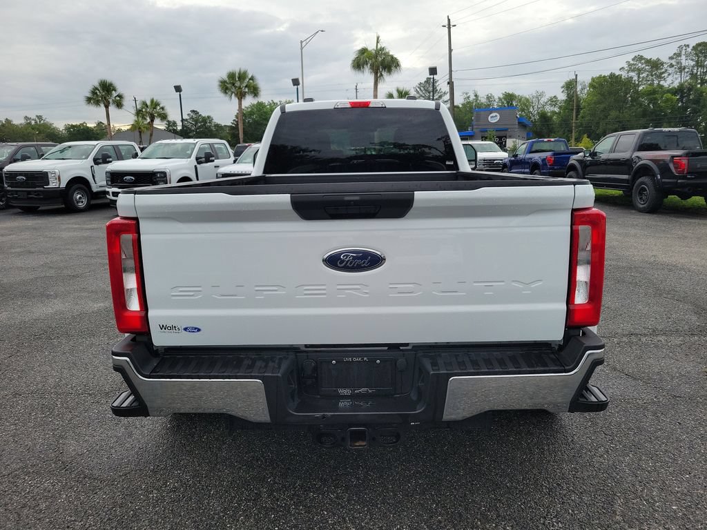 Used 2026 Ford F350 XLT AWD/4WD image 9