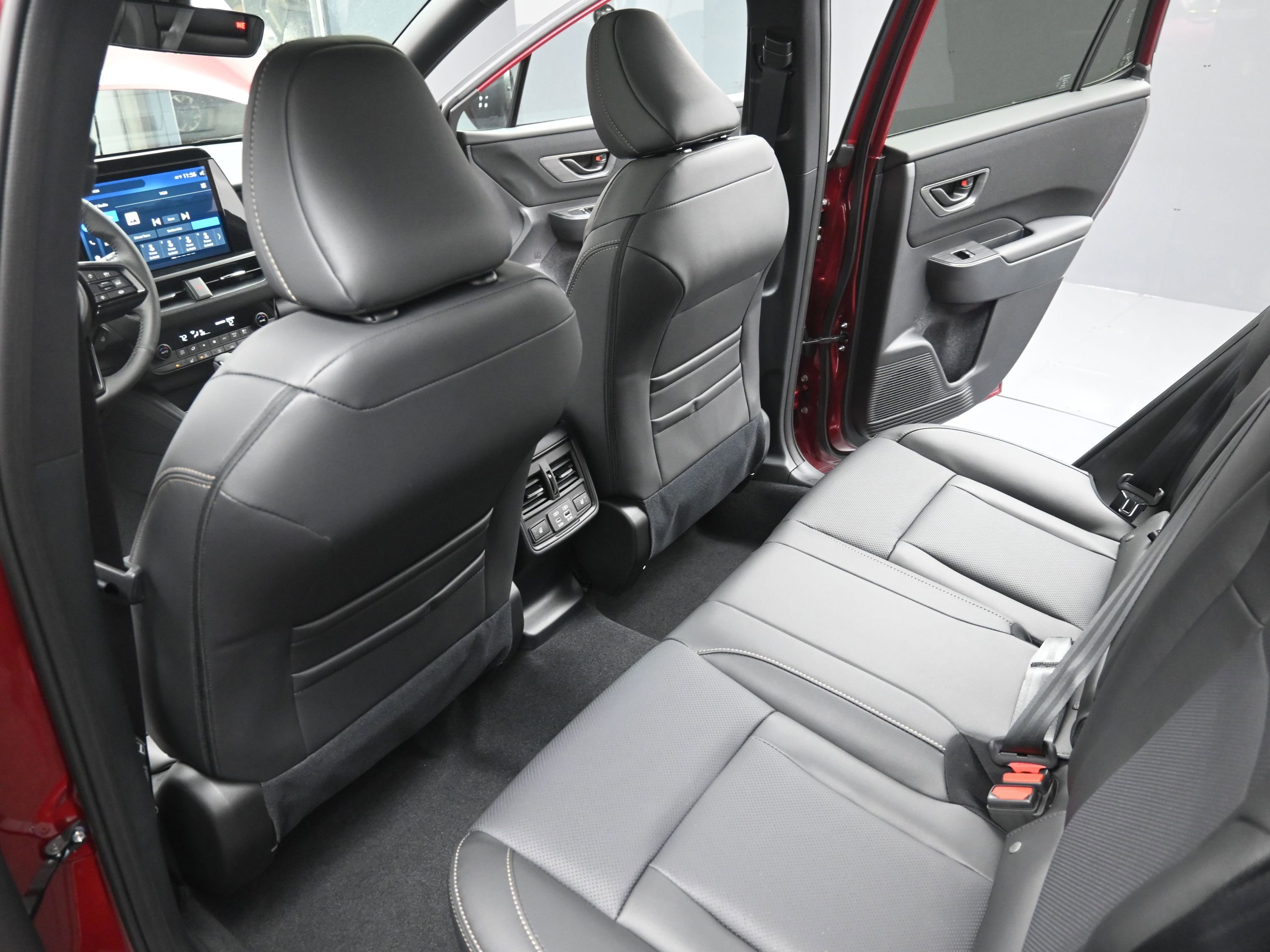 New 2026 Subaru Outback Limited AWD/4WD image 37