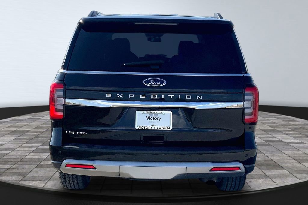 Used 2024 Ford Expedition Limited image 6