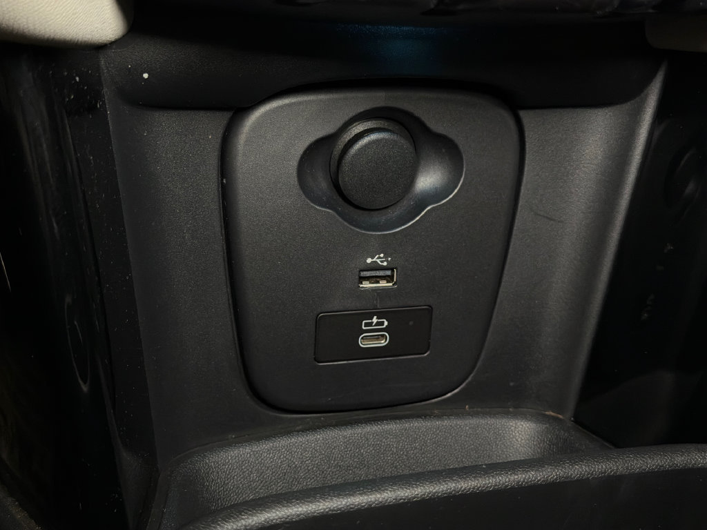 Used 2023 MINI Cooper SE FWD image 26