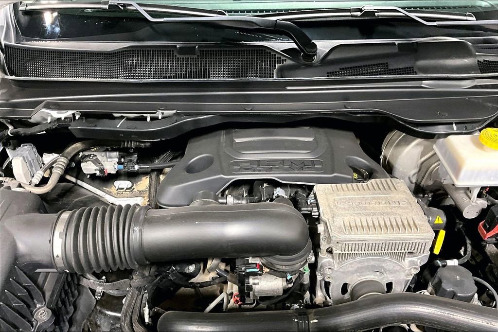 Used 2022 RAM 1500 Laramie AWD/4WD image 42