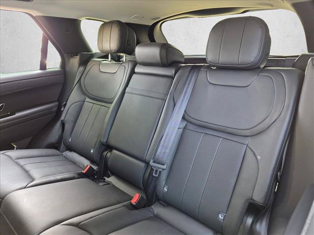 Used 2024 Land Rover Range Rover Sport SE AWD/4WD image 15