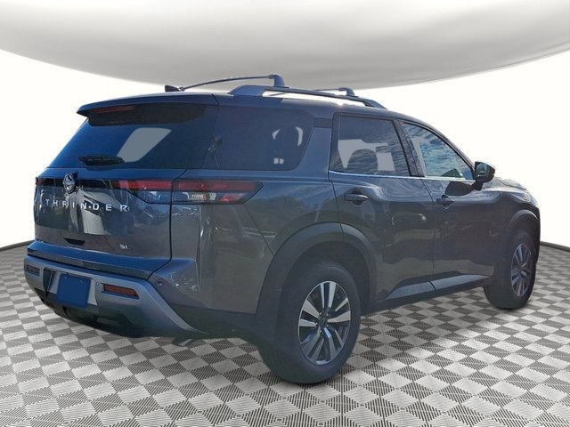 New 2025 Nissan Pathfinder SL image 3
