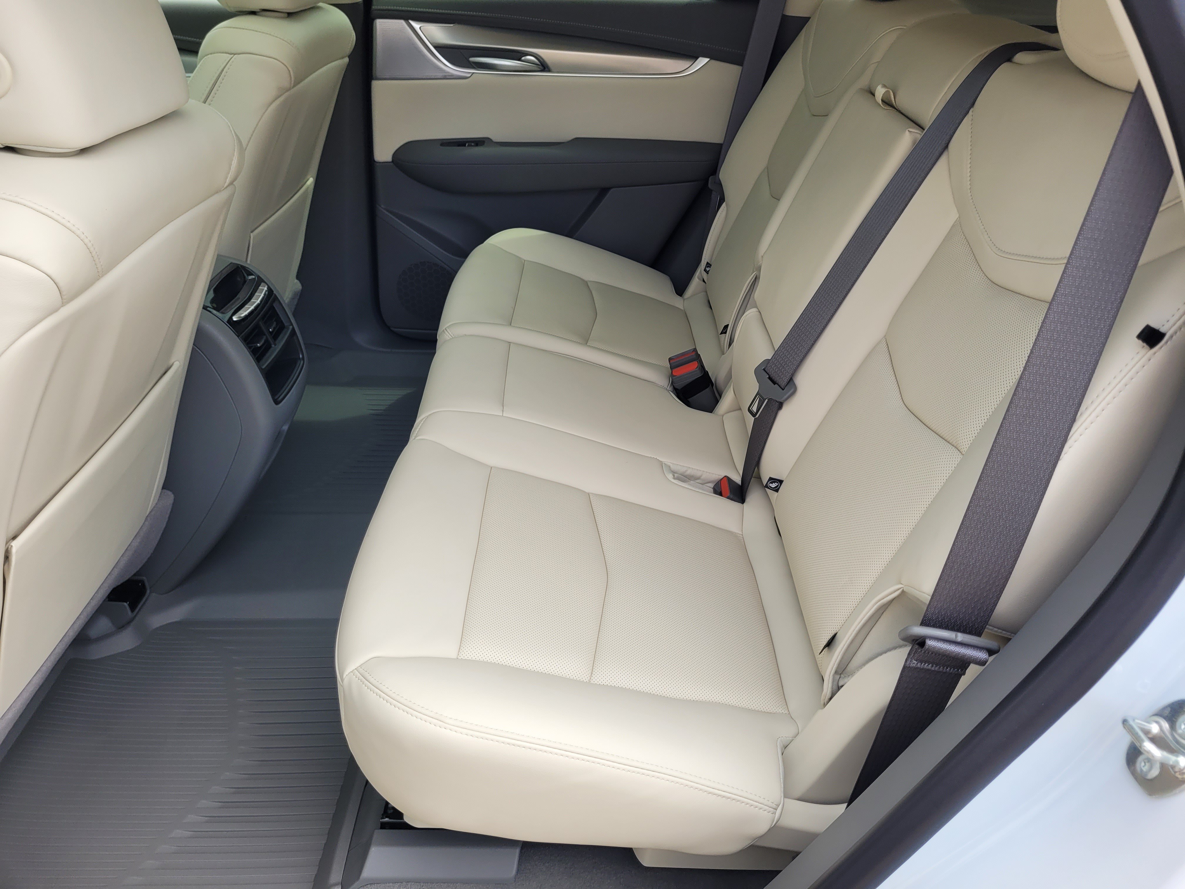 New 2026 Cadillac XT5 Premium Luxury w/ Driver Assist Package FWD image 25