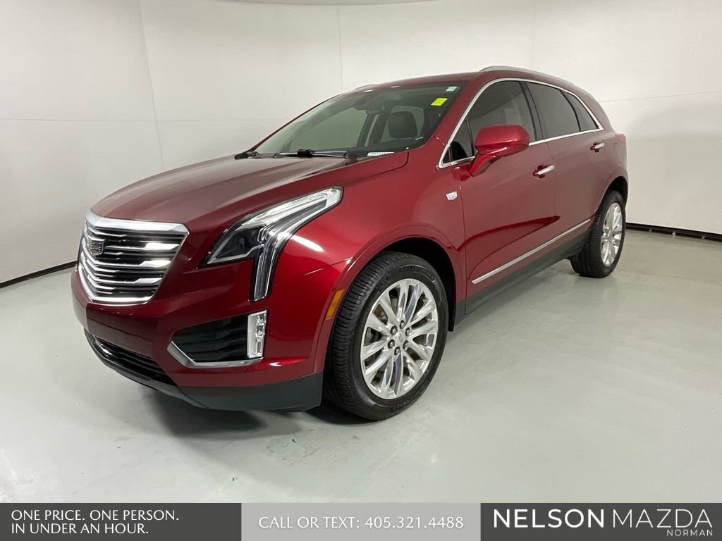 Used 2019 Cadillac XT5 Premium Luxury FWD image 3
