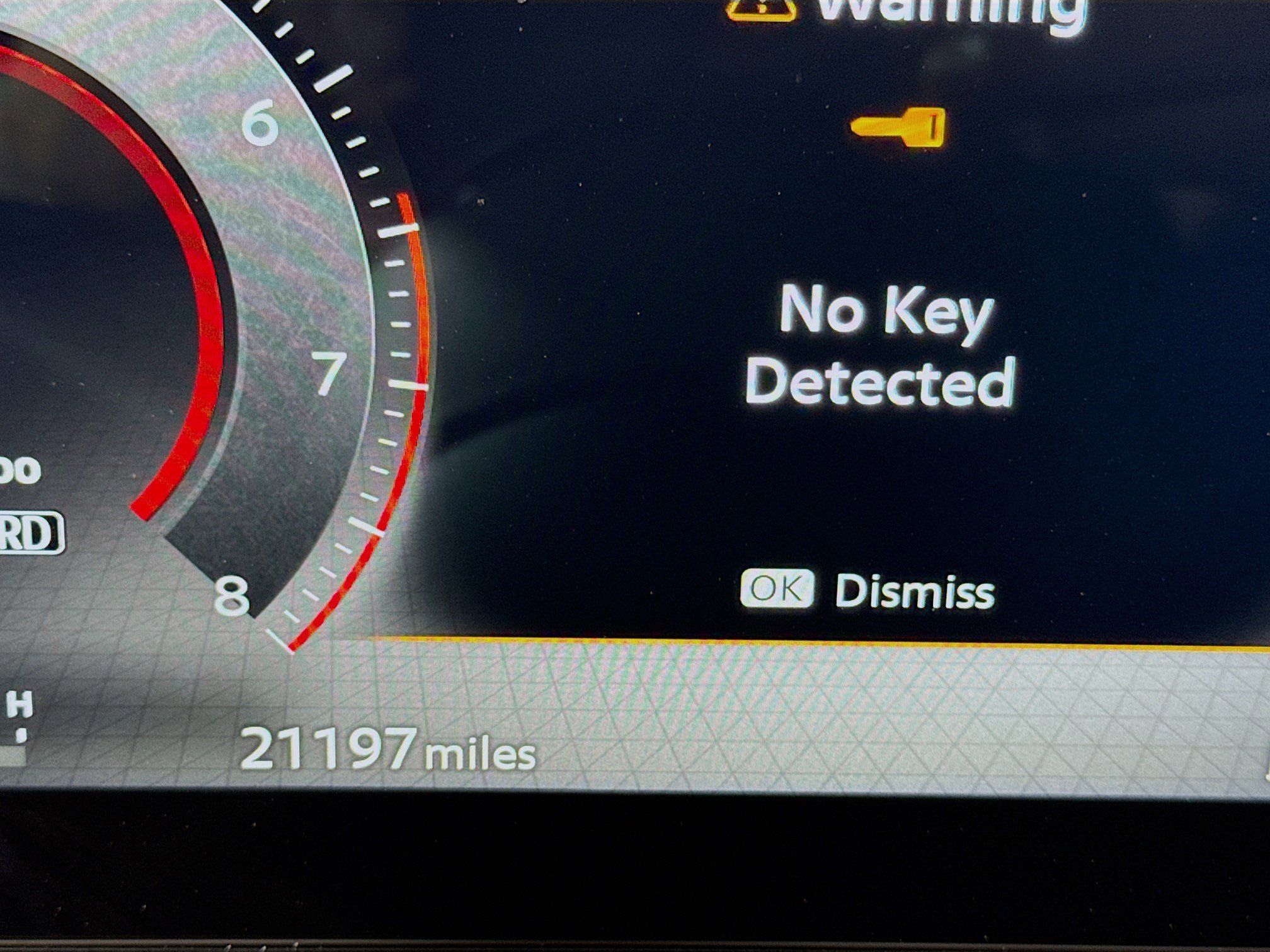 Used 2025 Nissan Kicks SR image 16