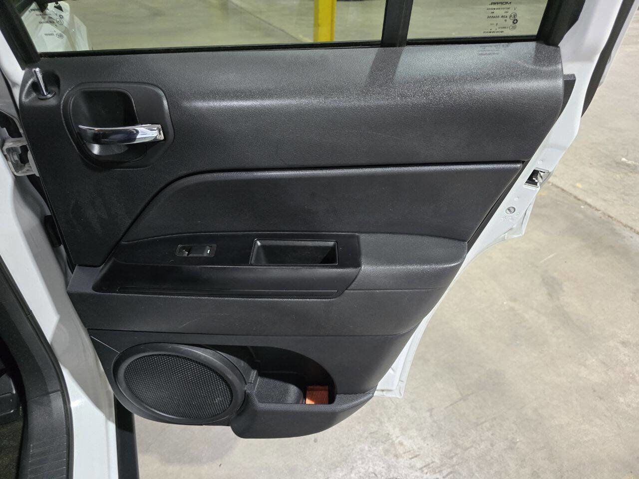 Used 2016 Jeep Patriot Latitude image 29