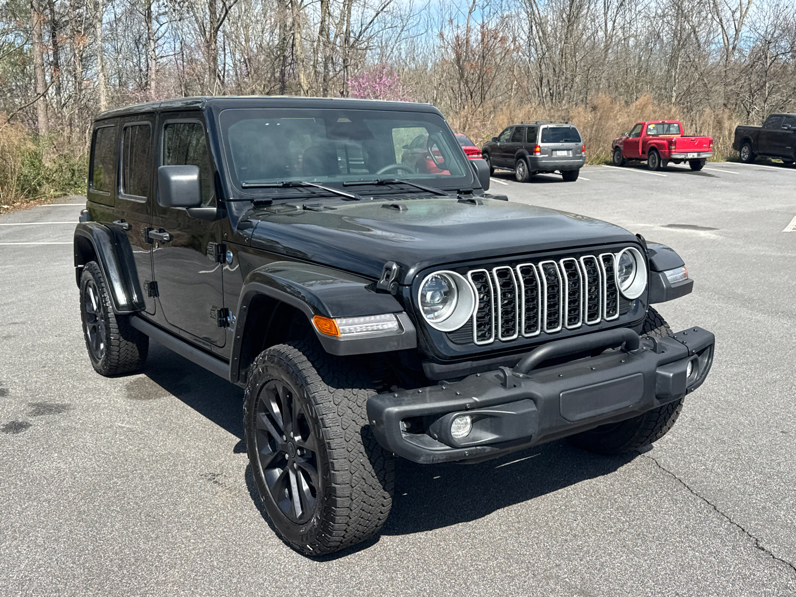 Used 2025 Jeep Wrangler Backcountry image 3