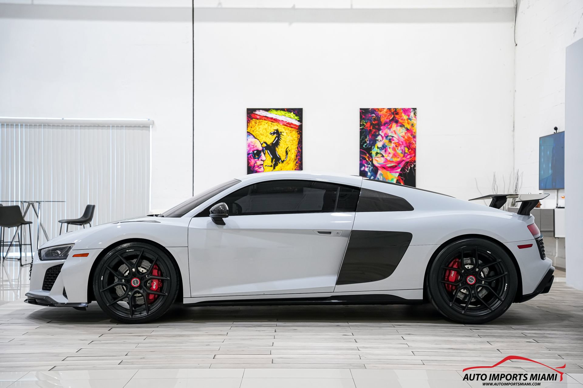 Used 2020 Audi R8 V10 w/ Carbon Exterior Package image 15