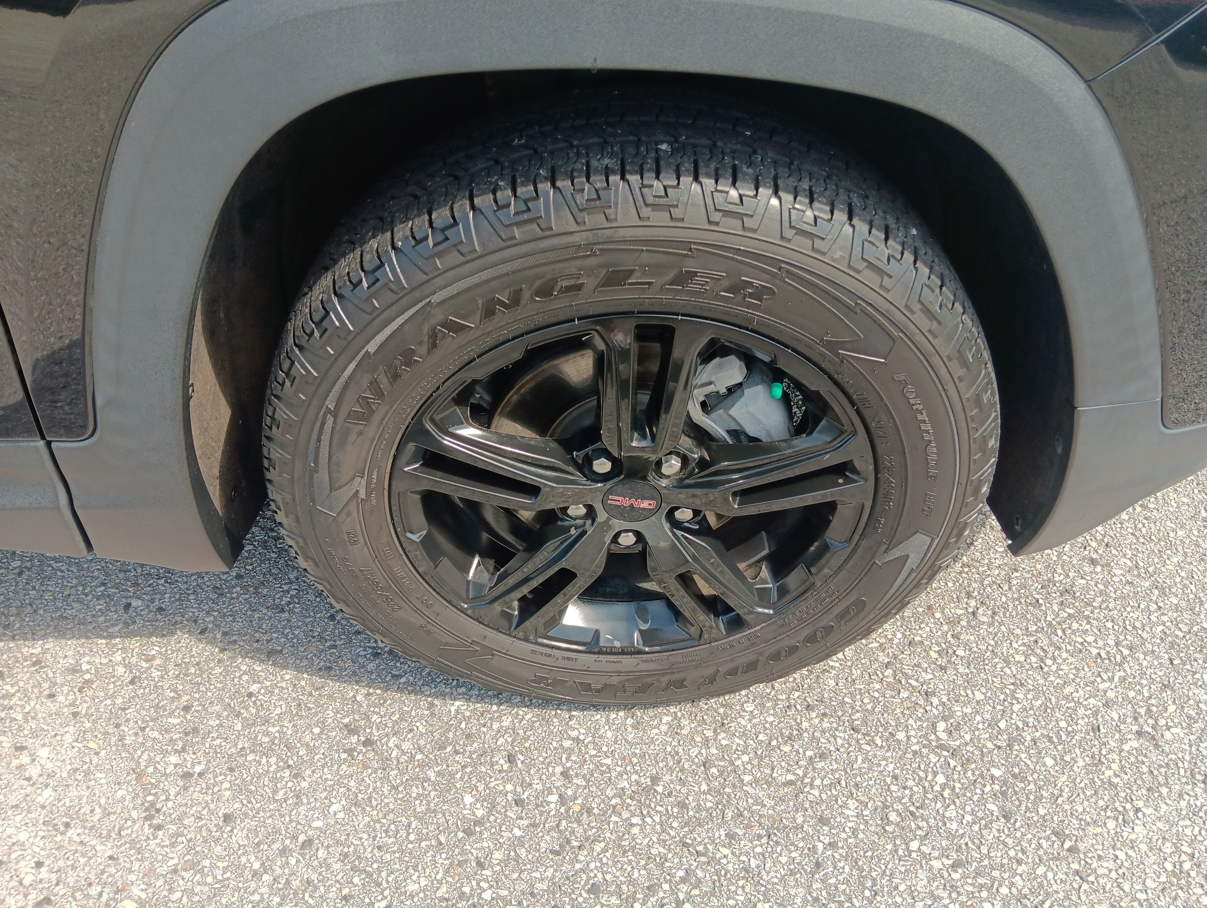 Used 2022 GMC Terrain AT4 w/ LPO, Floor Liner Package AWD/4WD image 8