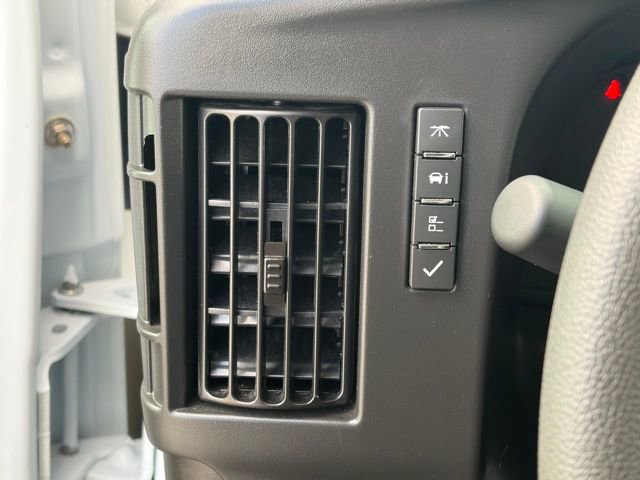 New 2025 Chevrolet Express 3500 w/ Power Convenience Package image 23