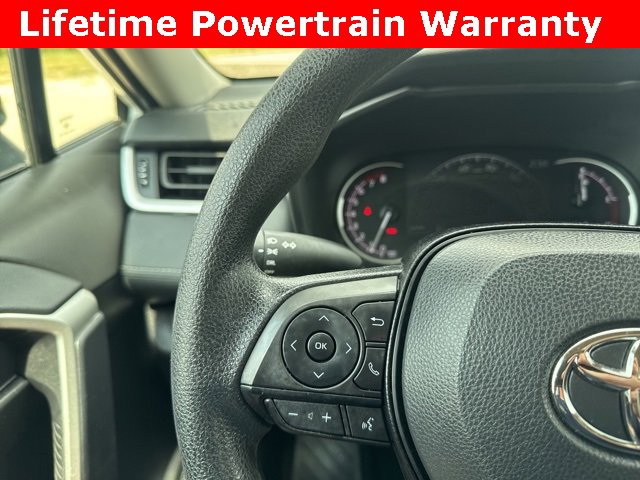 Used 2024 Toyota RAV4 LE image 21
