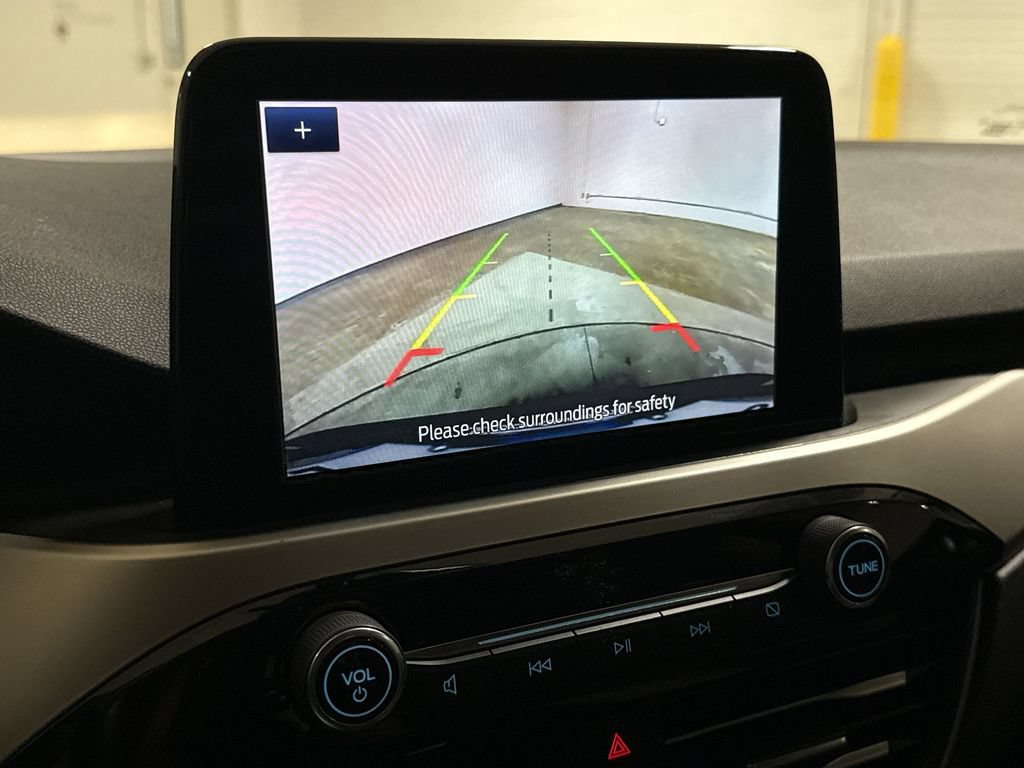 Used 2020 Ford Escape SE FWD image 15