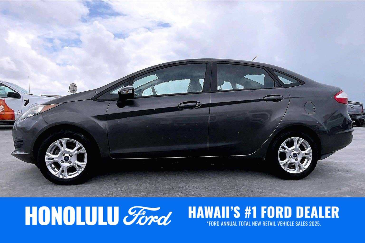 Used 2016 Ford Fiesta SE FWD image 3