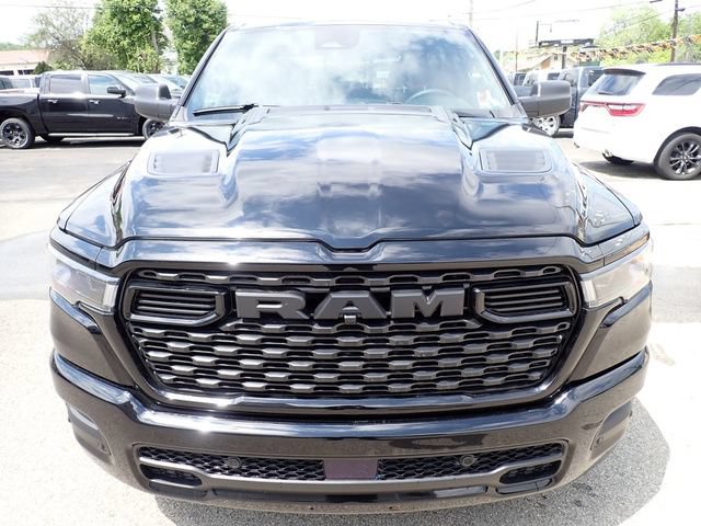 New 2026 RAM 1500 Express AWD/4WD image 11