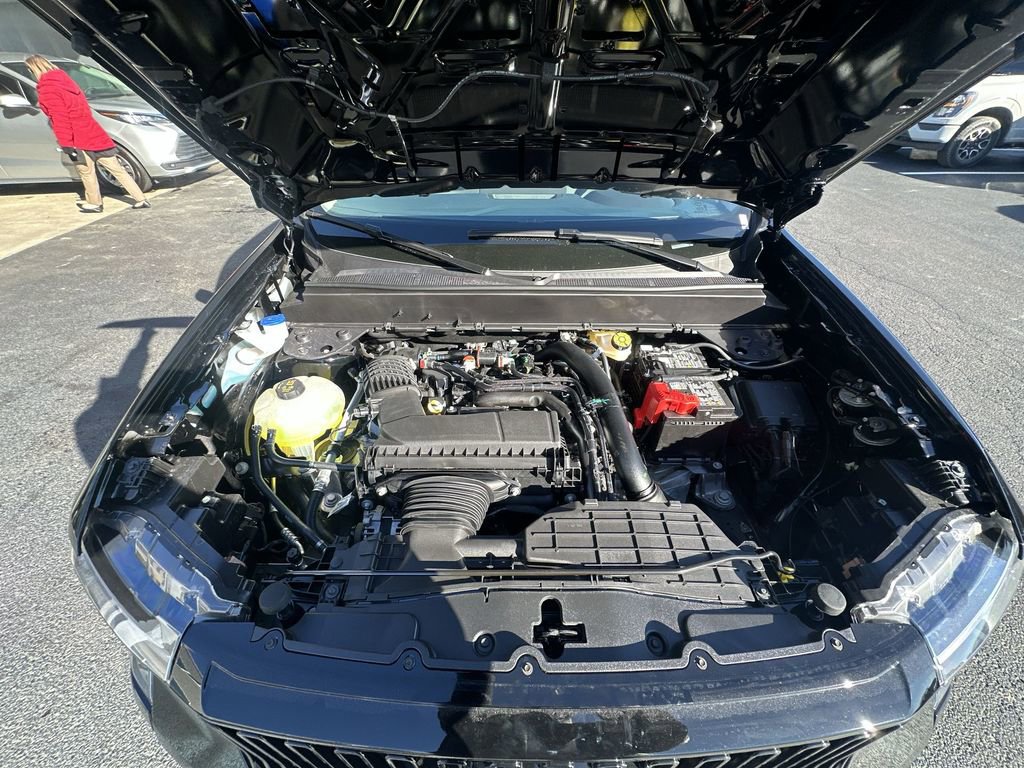 New 2026 Ford Maverick Lobo image 30