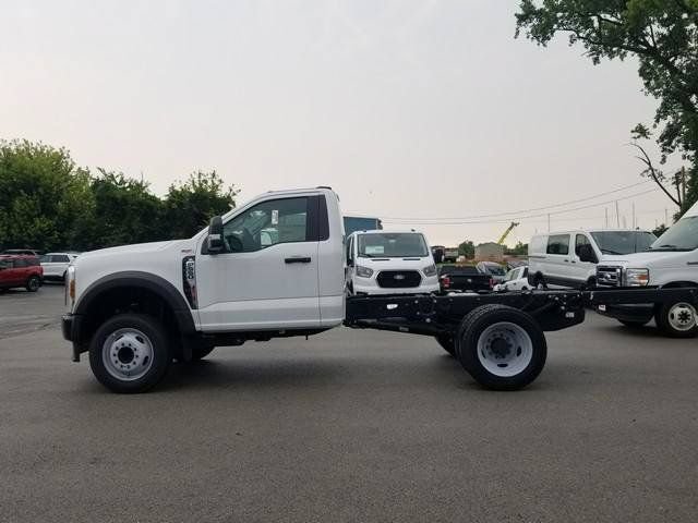 New 2026 Ford F550 2WD Regular Cab Super Duty w/ Snow Plow Prep Package image 8