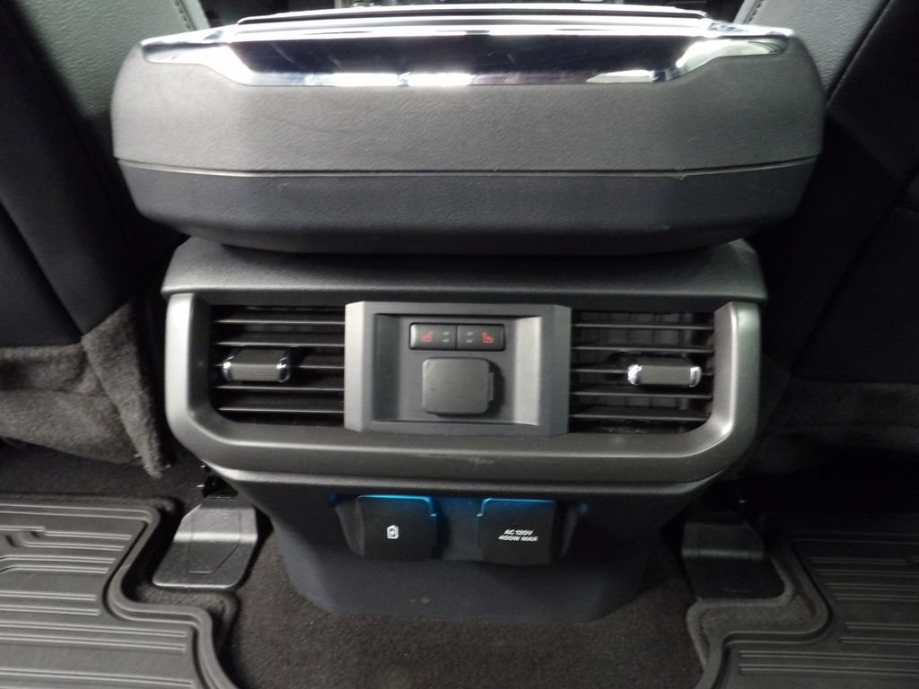 Used 2024 Ford F150 Lariat w/ Equipment Group 502A High AWD/4WD image 18