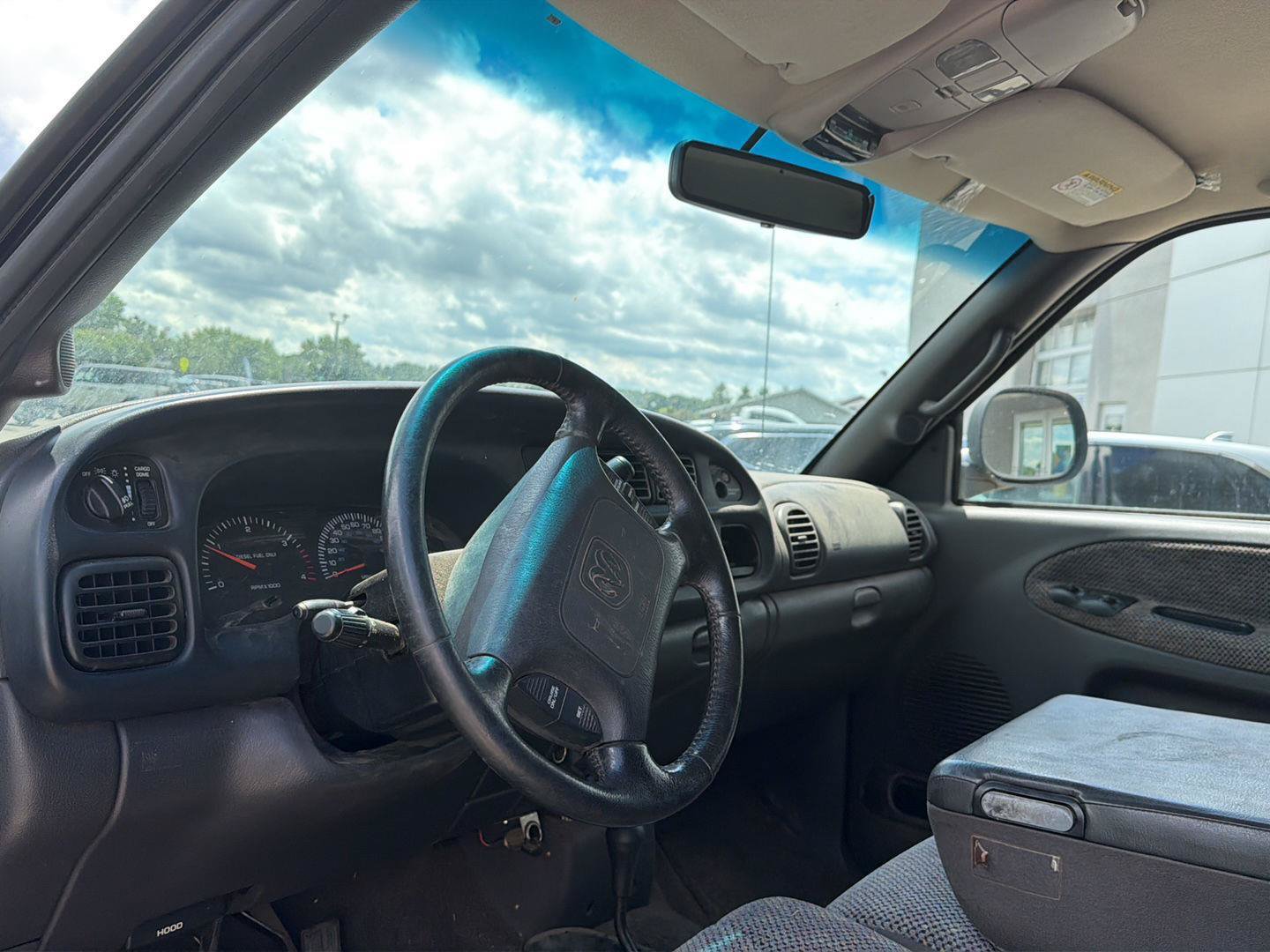 Used 1999 Dodge Ram 2500 Truck 4x4 Quad Cab image 10