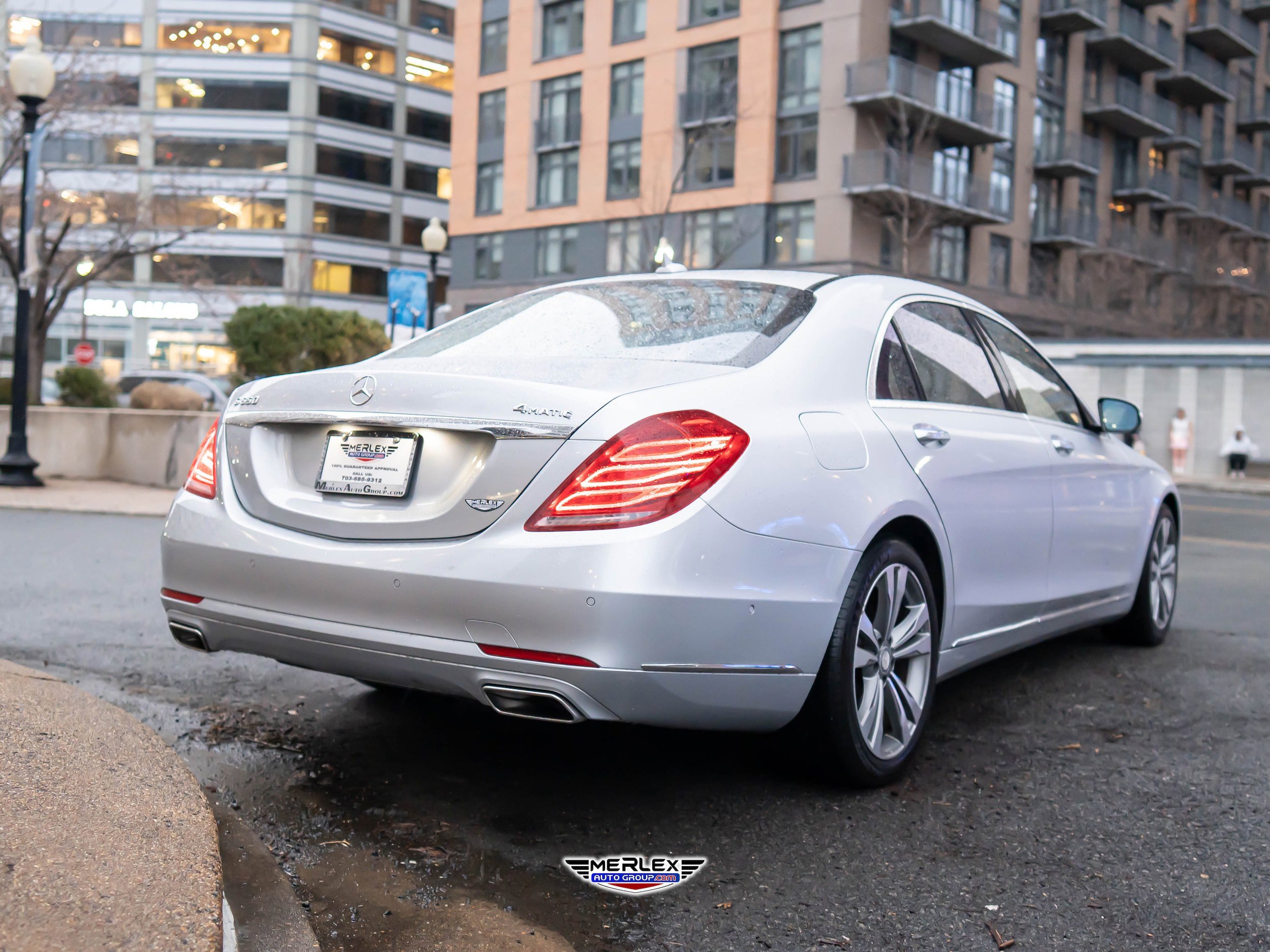 Used 2016 Mercedes-Benz S 550 4MATIC Sedan image 7