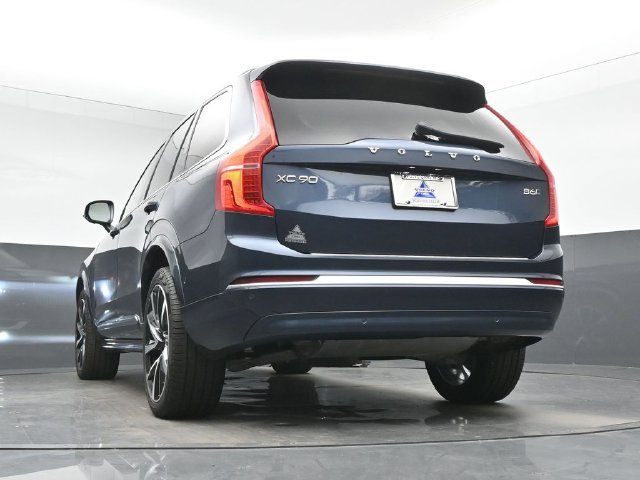 Used 2024 Volvo XC90 B6 Ultimate w/ Protection Package Premier AWD/4WD image 15