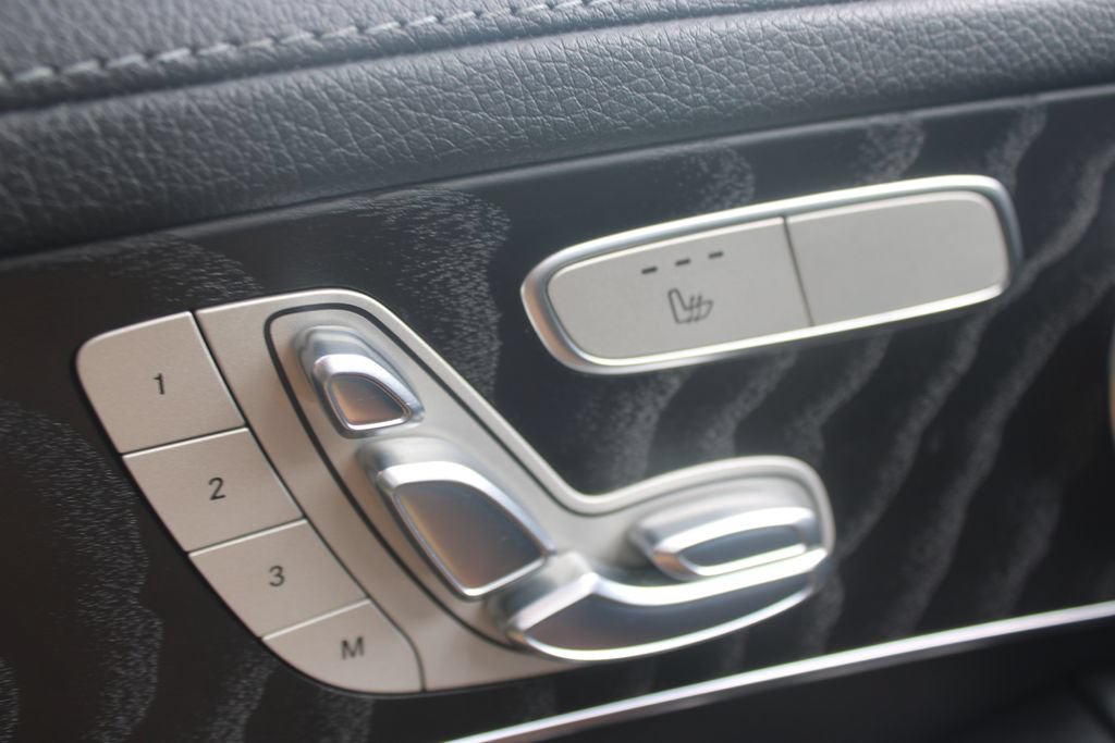Used 2017 Mercedes-Benz GLC 300 image 40