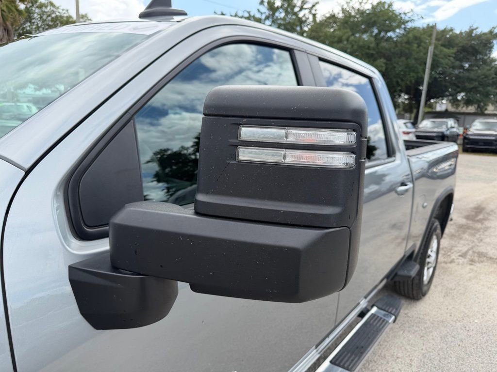 Used 2025 Chevrolet Silverado 2500 LT w/ Convenience Package image 12