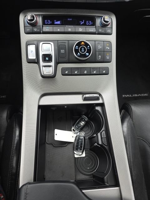 Used 2020 Hyundai Palisade Limited image 18