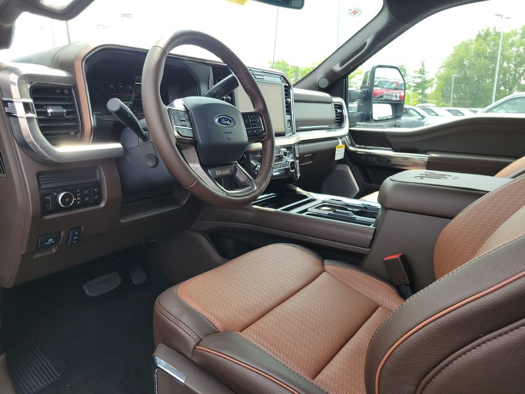 New 2026 Ford F250 King Ranch w/ Chrome Package AWD/4WD image 21