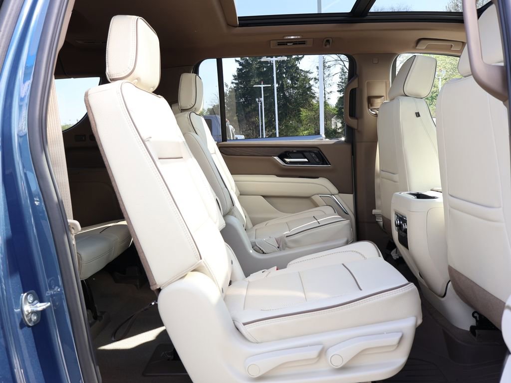 New 2026 GMC Yukon XL Denali AWD/4WD image 40