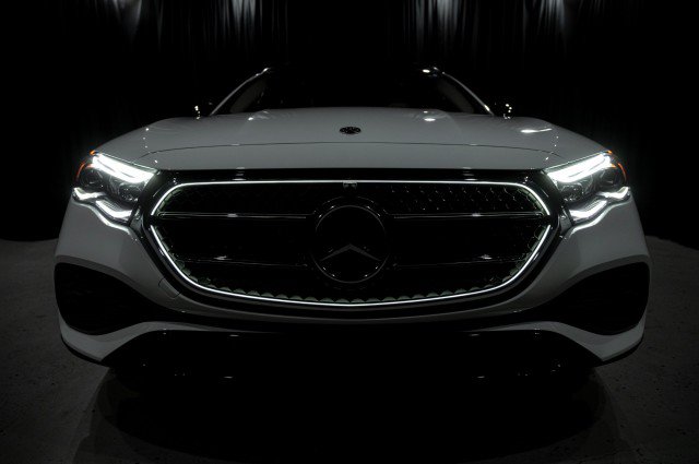 Certified 2026 Mercedes-Benz E 450 4MATIC All-Terrain Wagon image 8
