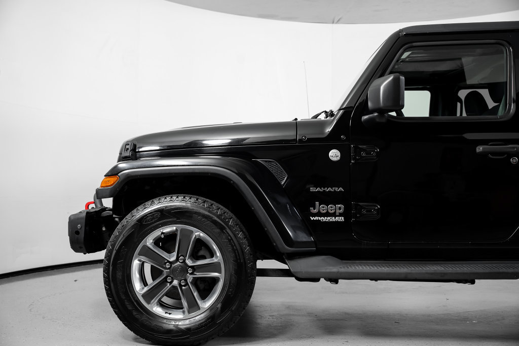 Used 2021 Jeep Wrangler Unlimited Sahara AWD/4WD image 14